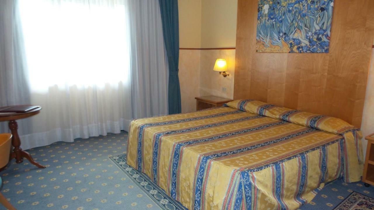 Gradisca dʼIsonzo Hotel Al Ponte מראה חיצוני תמונה